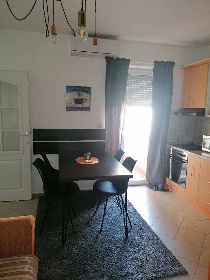 Fast Sleep & Go 2 Apartment Paracin Bagian luar foto